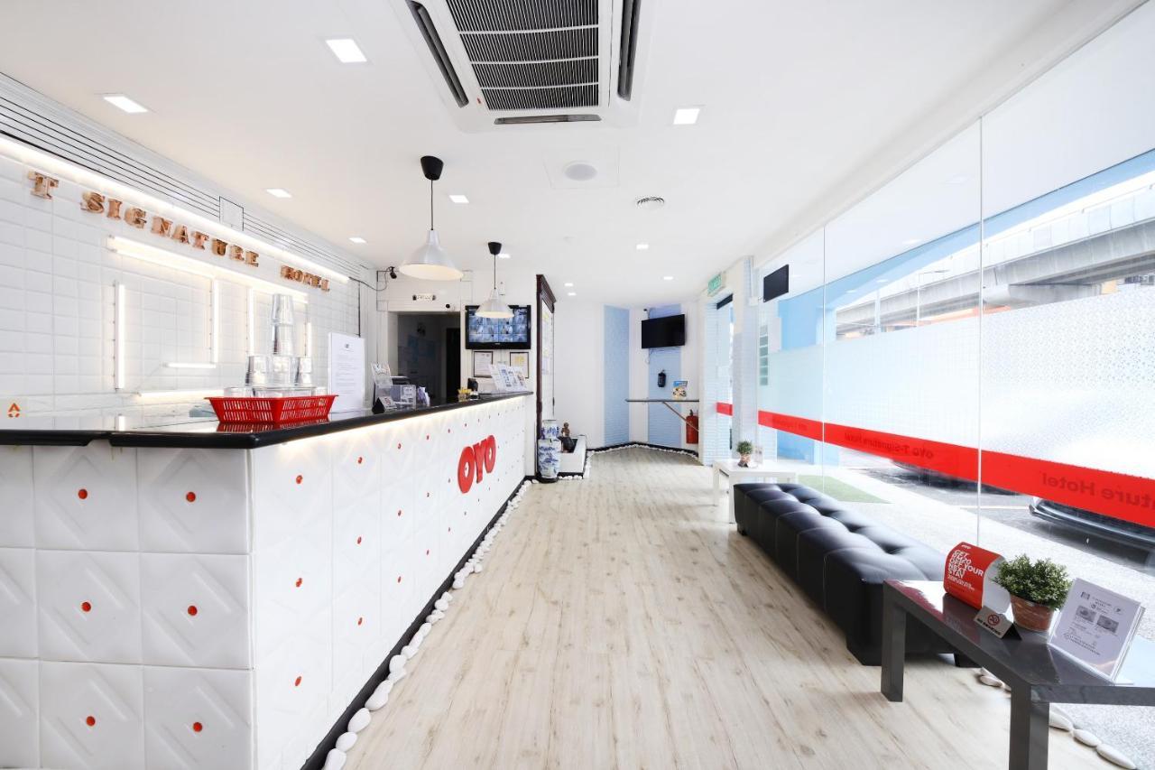 Oyo 43963 T Signature Hotel Petaling Jaya Bagian luar foto