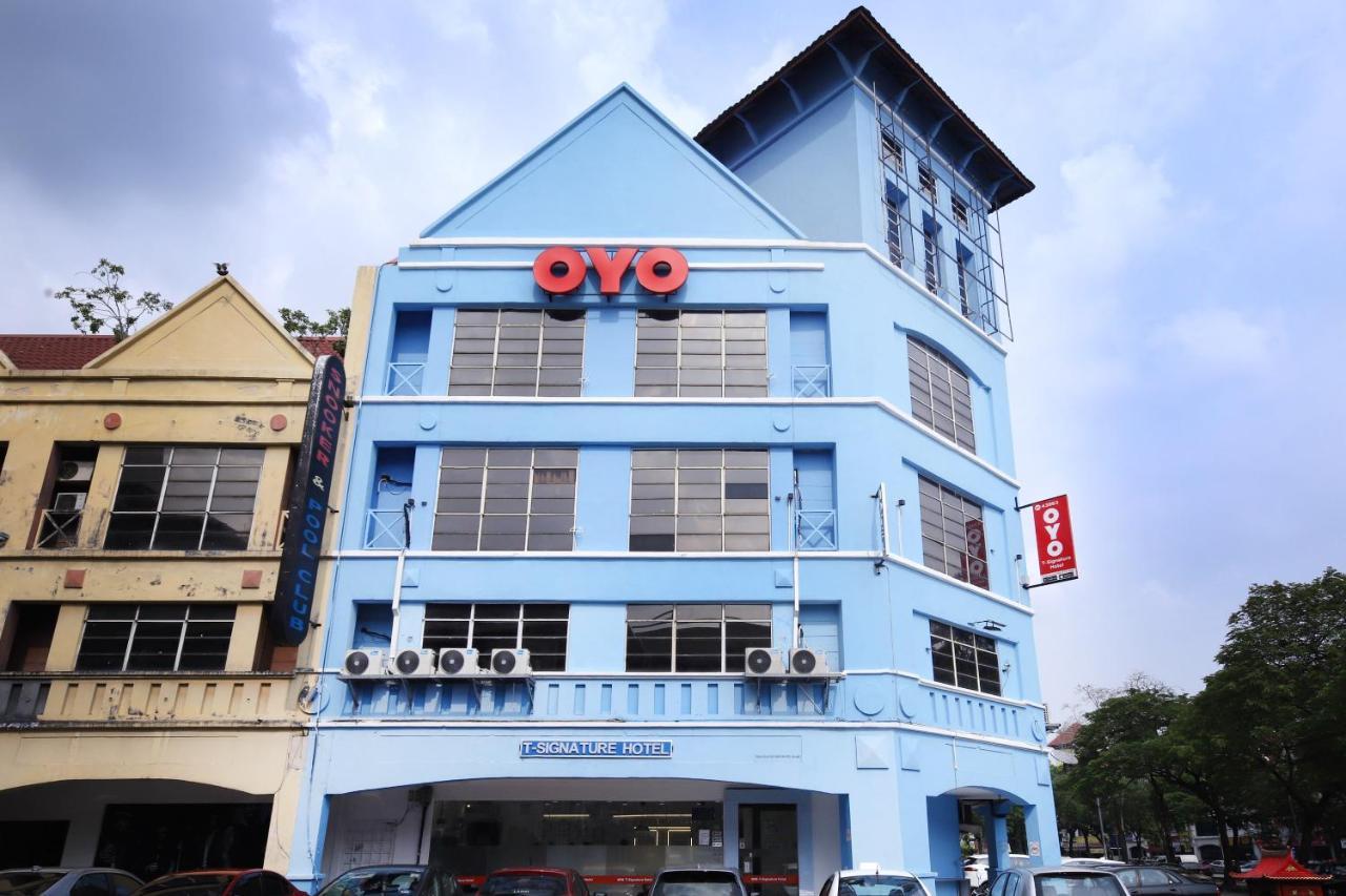 Oyo 43963 T Signature Hotel Petaling Jaya Bagian luar foto