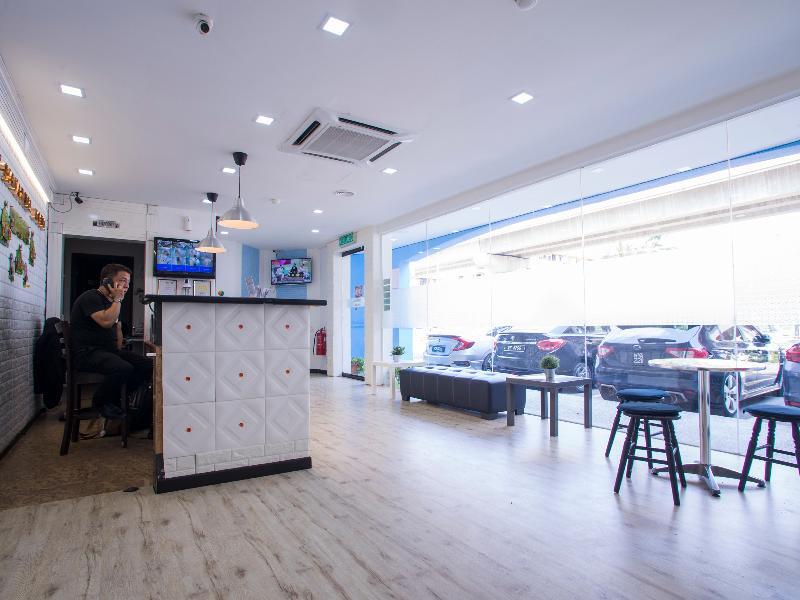 Oyo 43963 T Signature Hotel Petaling Jaya Bagian luar foto
